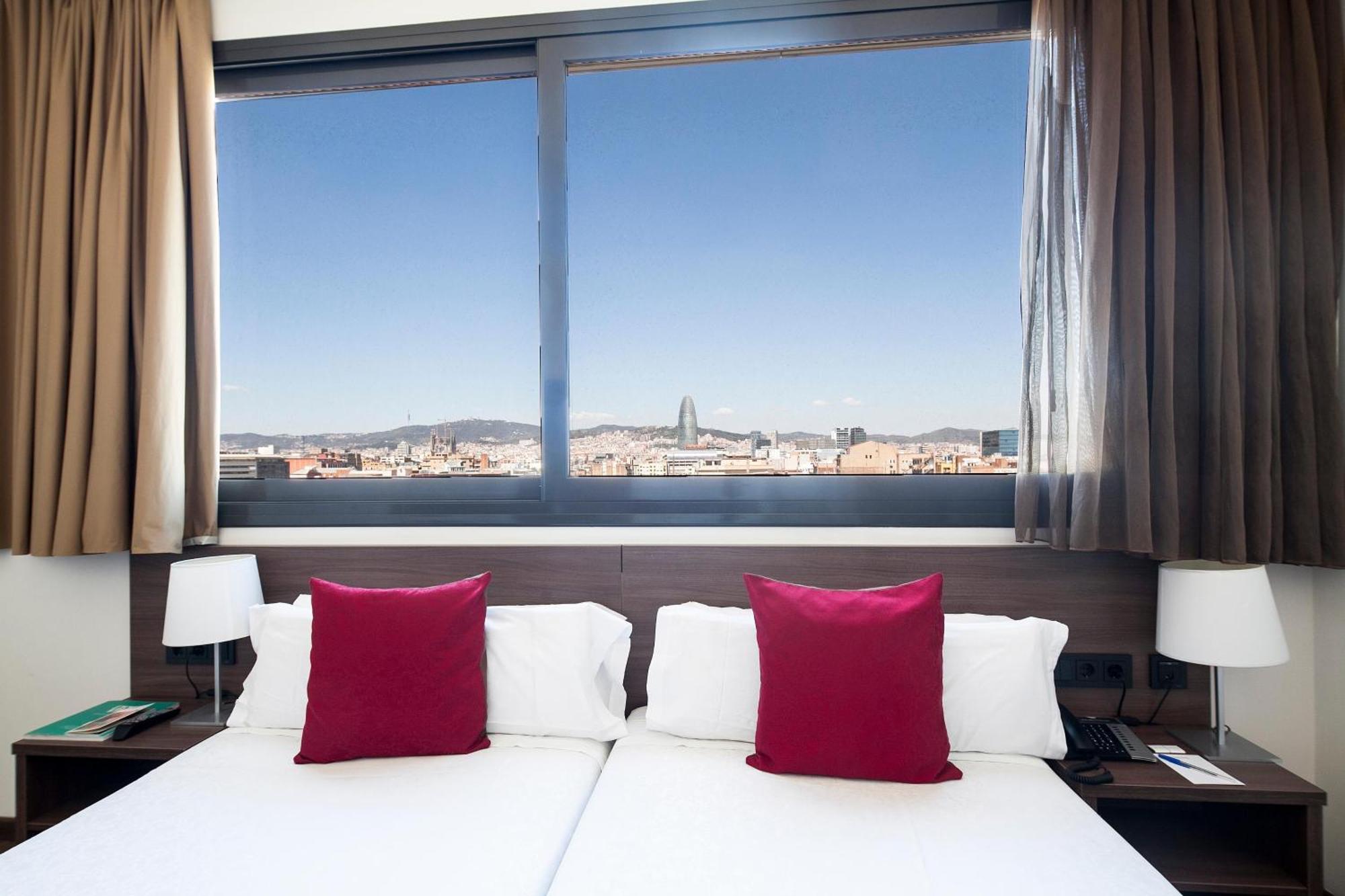 4 4* Barcellona